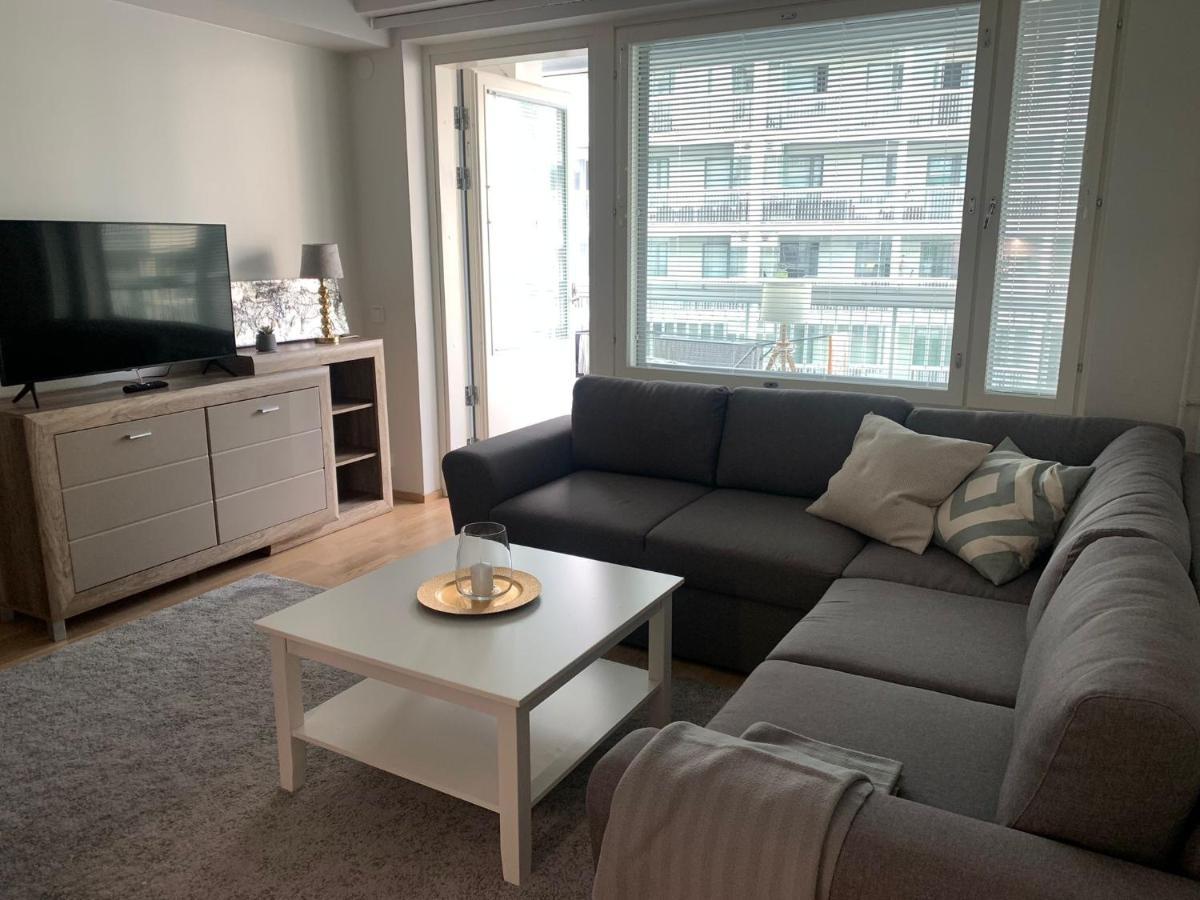 Modern One Bedroom Apartment Nearby Airport 万塔 外观 照片